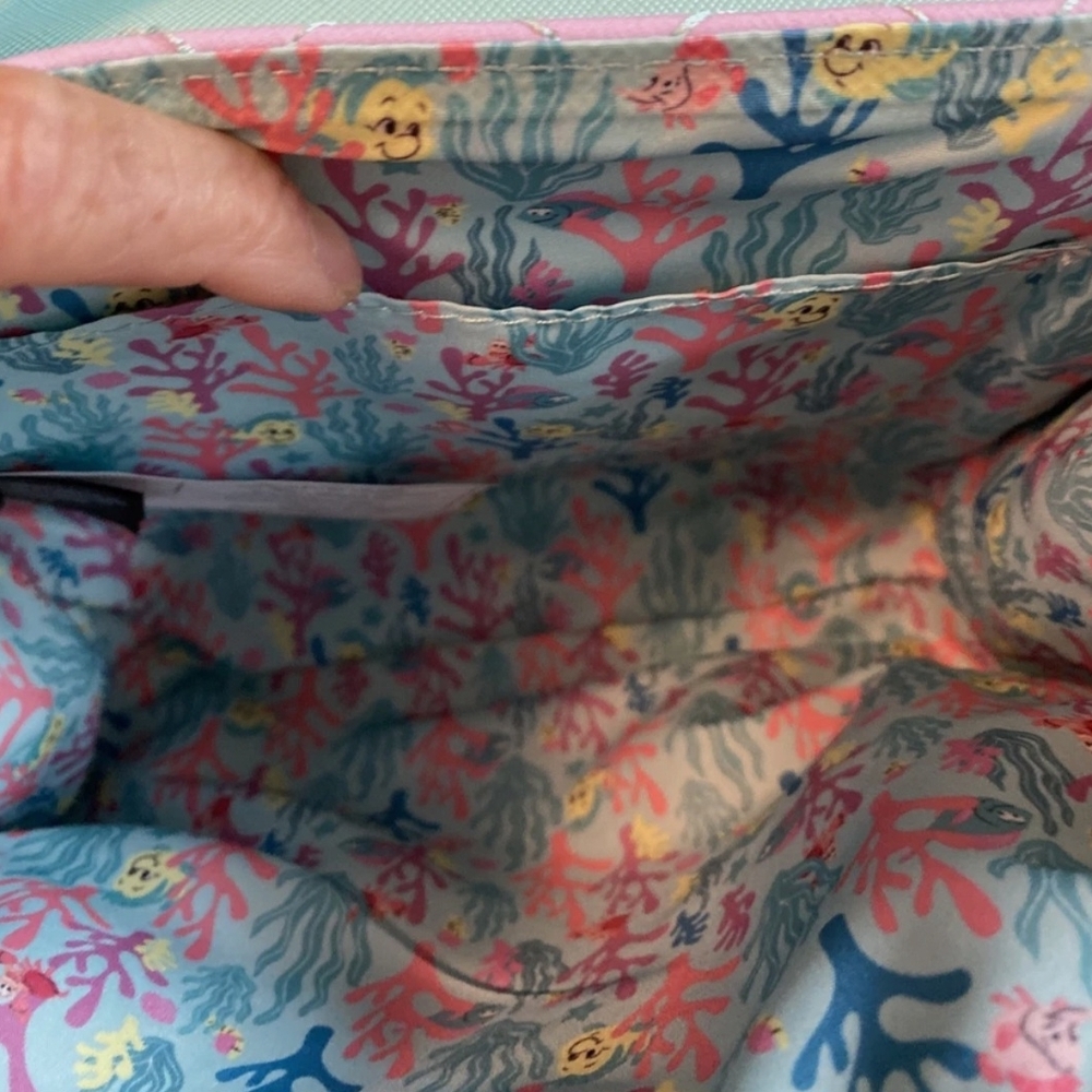 Pastel Clutch - Picture 7 of 9